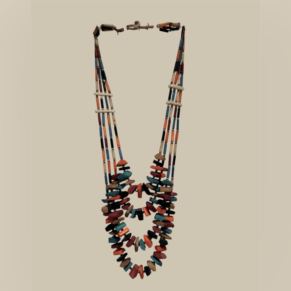 Colorful necklace - Picture 2 of 2